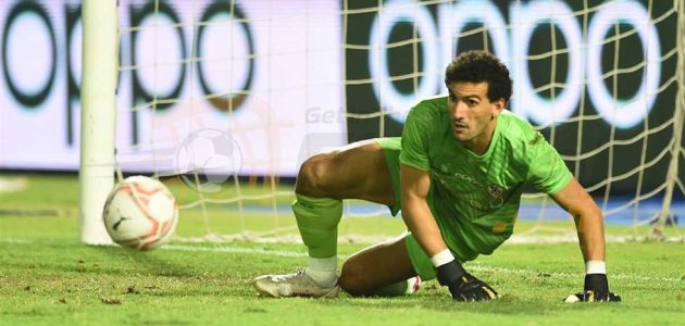 أزمة ملابس قبل مواجهة الاتحاد والزمالك بسبب زي عواد