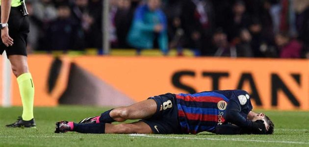 تشافي يكشف حجم إصابة بيدري وسبب مشاركة تير شتيجن في الكأس