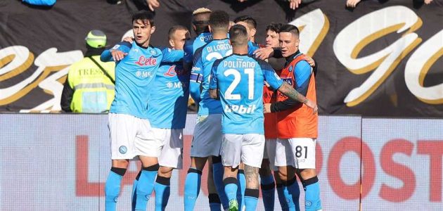 الخامس على التوالي.. نابولي يفوز على سبيزيا ويبتعد بالصدارة
