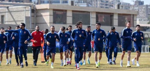 الأهلي يختتم تدريباته قبل السفر إلى السودان