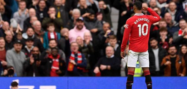 البداية الشجاعة لا تشفع للثعالب.. يونايتد يدهس ليستر بثلاثية