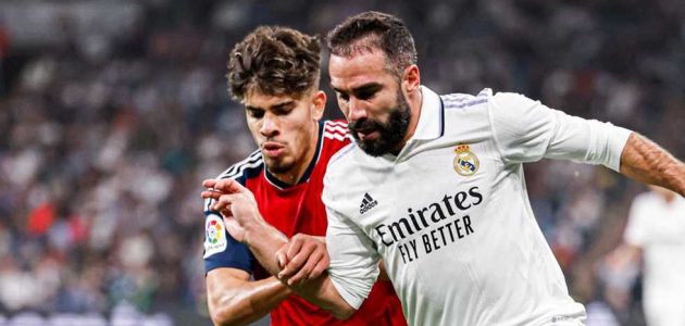 تقرير: عودة ميندي قد تعصف بكارفاخال إلى مقاعد بدلاء ريال مدريد